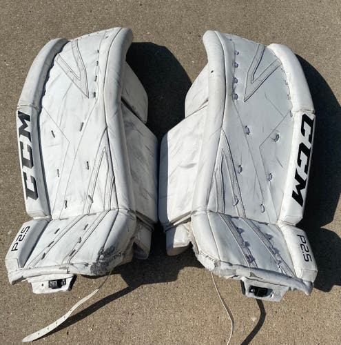 Used 28" CCM Premier P2.5 Goalie Leg Pads