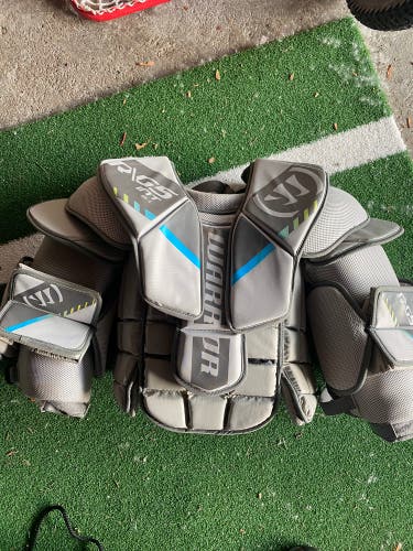 Used Medium Warrior  Ritual G5 Goalie Chest Protector