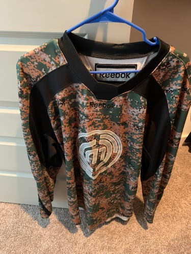 XL Camo Jersey