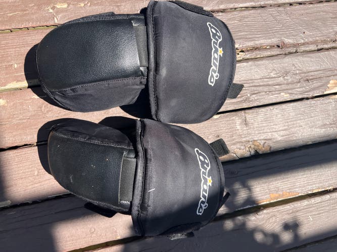 Used Brian's Goalie Knee Guards