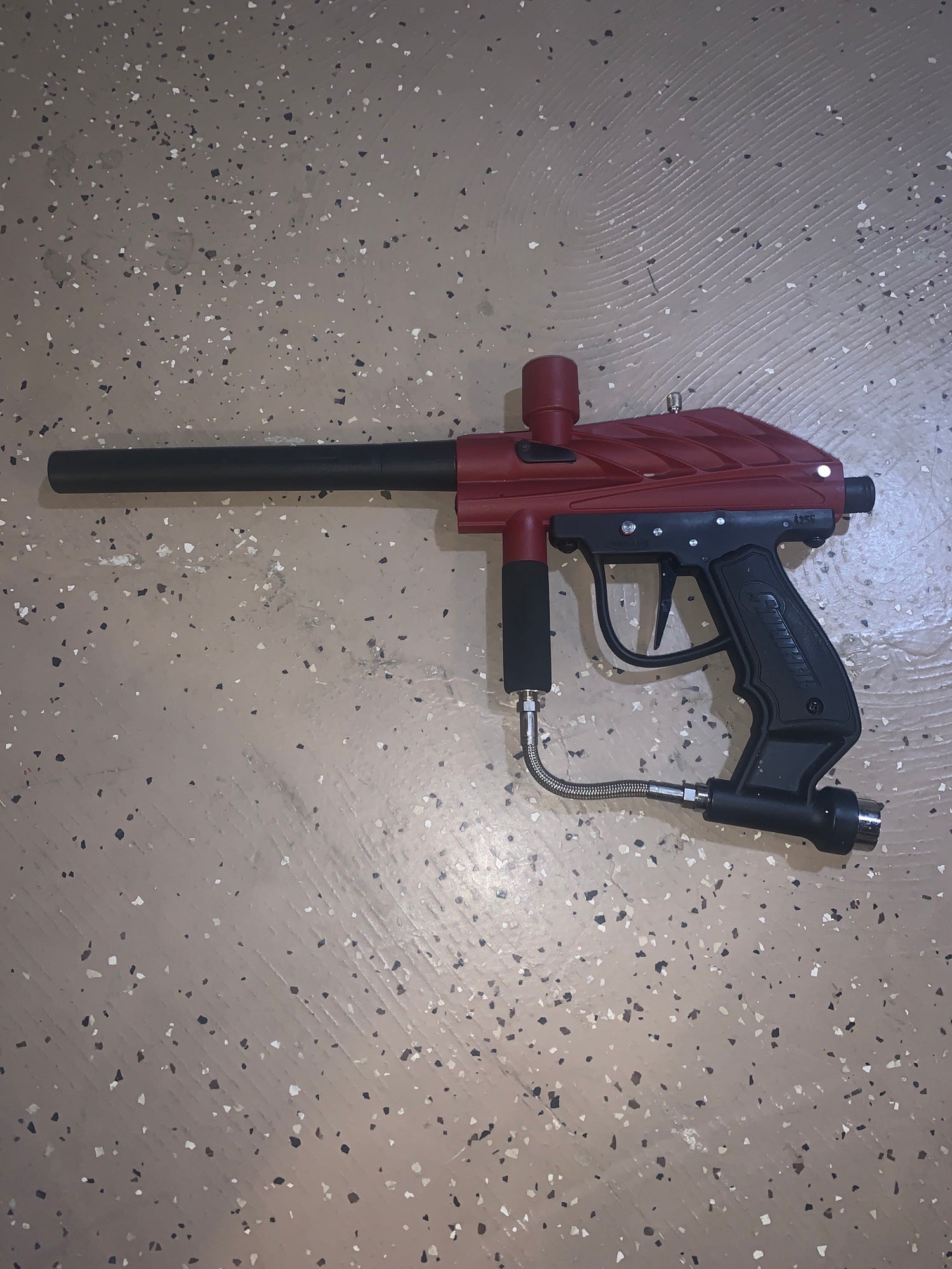 Brass Eagle Striker SemiAuto Paintball Gun w/ 2 Masks SidelineSwap