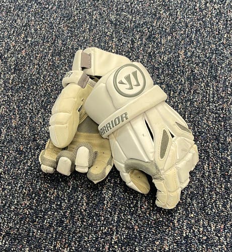 Used Warrior  Burn Lacrosse Gloves