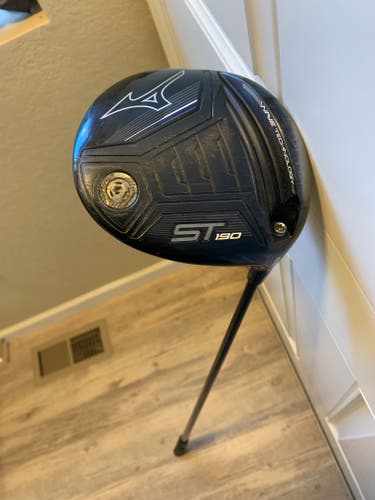 Used Men's Mizuno Right Handed ST190 Driver Stiff Flex 9.5 Loft