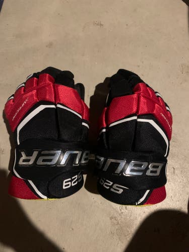 New Bauer Supreme S29 Gloves 13"
