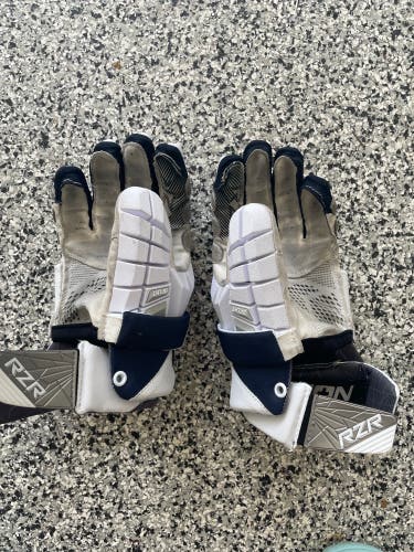 lightly Used STX Surgeon RZR Lacrosse Gloves white/navy