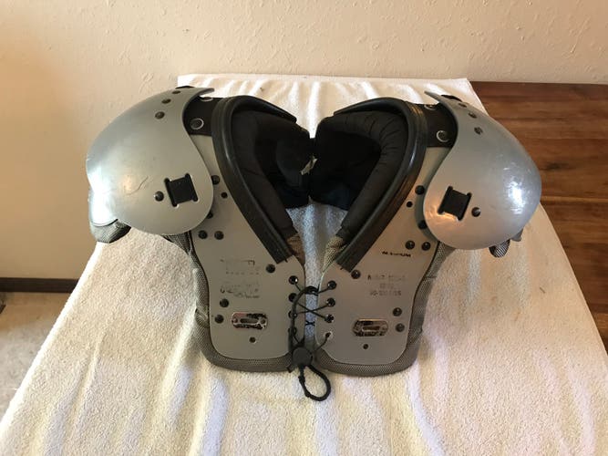 Youth Rawlings Football Shoulder Pads