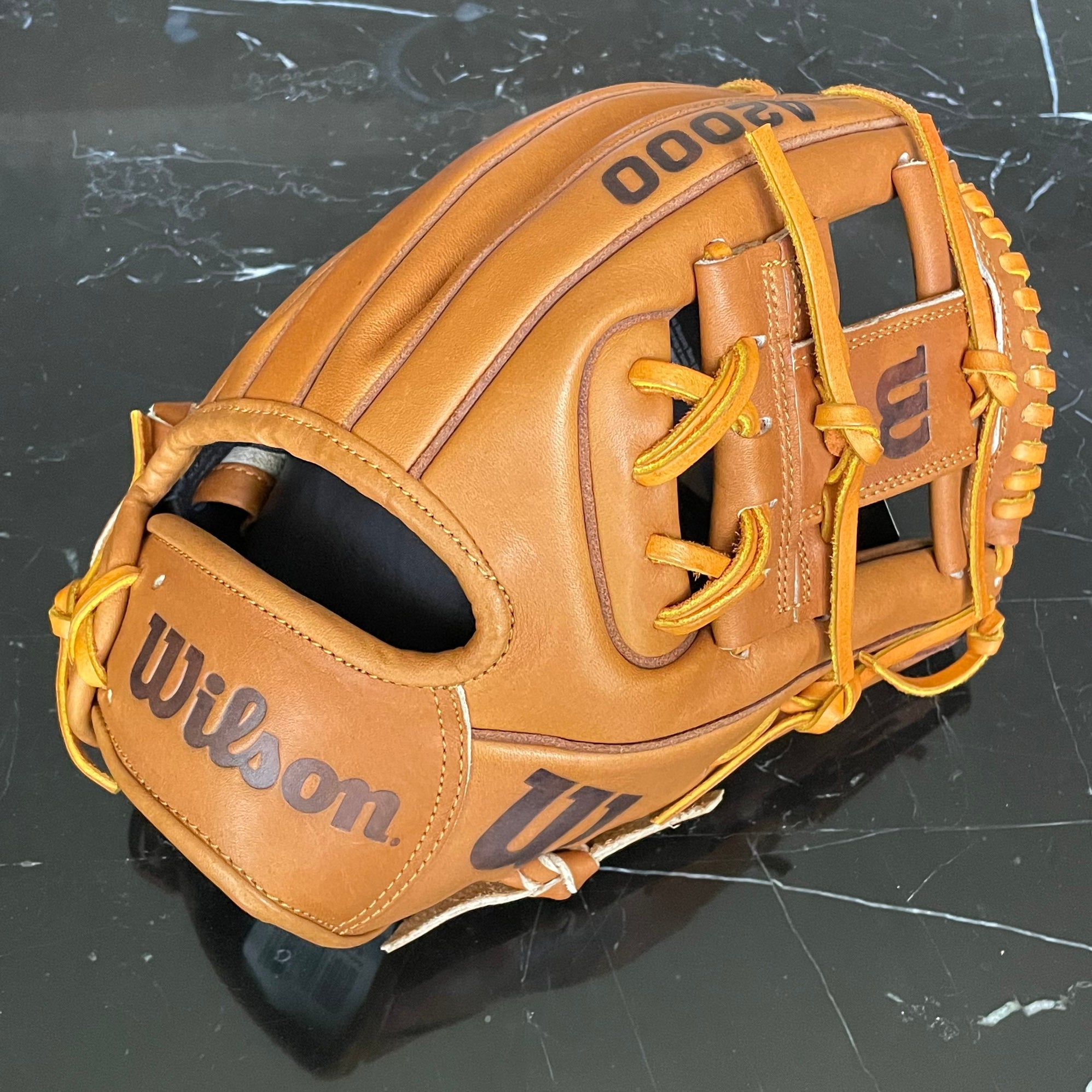 NWT Wilson A2000 College World Series "Laredo" 11.5" Saddle Tan