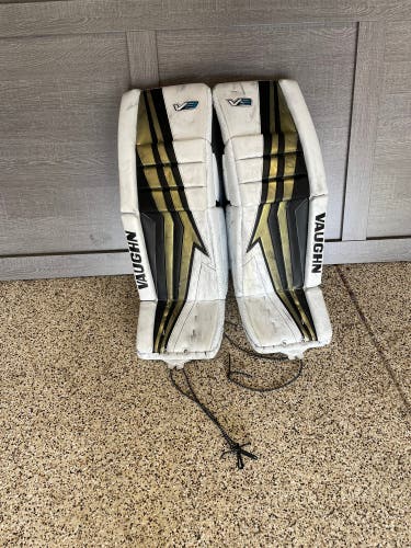 Vaughn Goalie Leg Pads