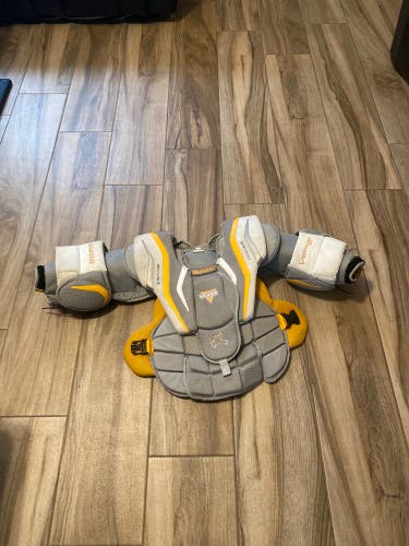 Used Large Vaughn Goalie Chest Protector
