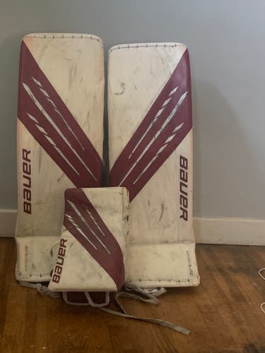 Used 35" Bauer Hyperlite Goalie Leg Pads & Blocker