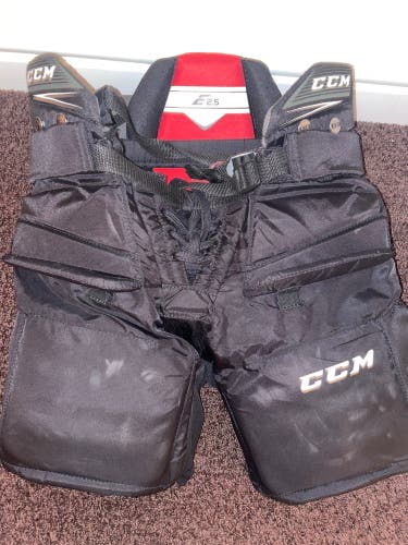 CCM Goalie pants junior