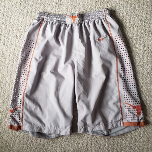 Nike Texas Longhorns Medium Shorts