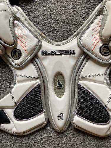 Used Maverik Rome Speed Large LAX Shoulder Pads