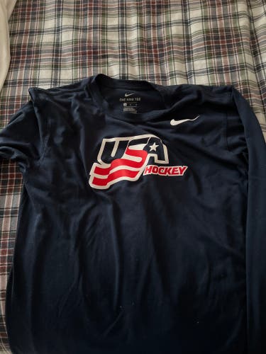 USA hockey long sleeve Shirt