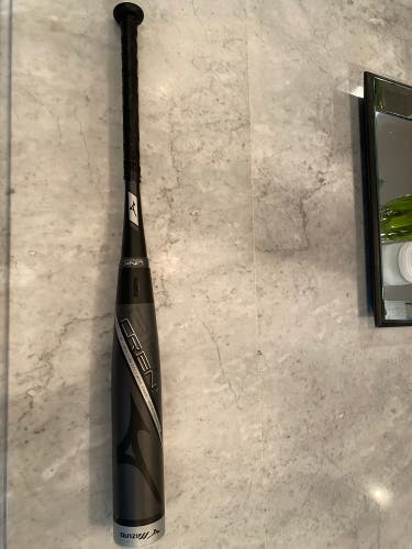 Mizuno Composite (-10) 20 oz 30" Bat (Used once) - $85 or best offer - Need to sell!!