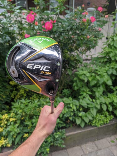 Used Men's Callaway Right Handed Epic FLASH Driver Stiff Flex