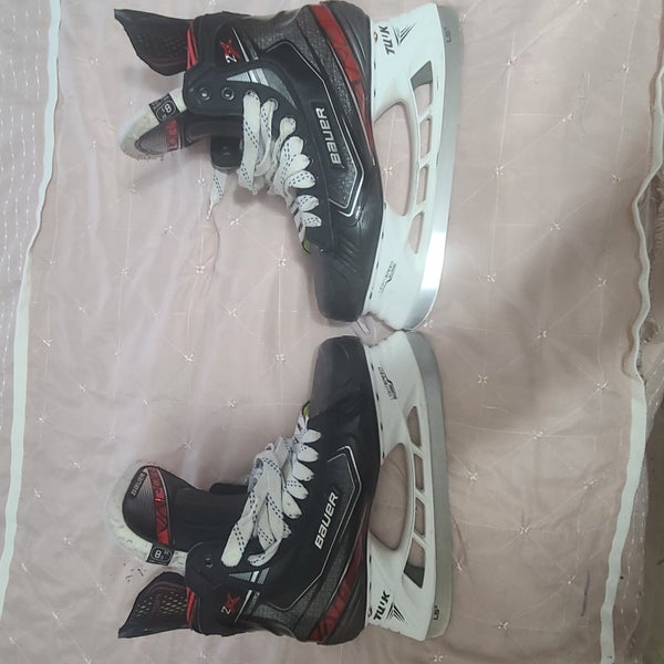 Senior Used Bauer Vapor 2X Hockey Skates Extra Wide Width Size 8.5