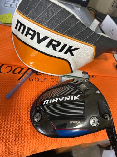 Men's RH Stiff Flex 9* Custom Mavrik MAX Driver
