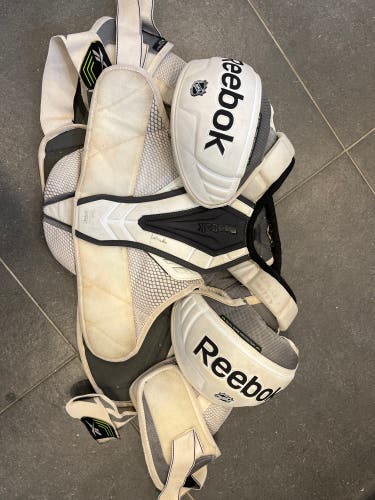 Senior Large Reebok 20K Shoulder Pads