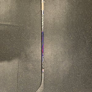 Right Handed PM9  Vapor APX Hockey Stick