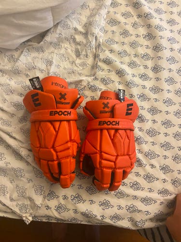New Player's Epoch 13" Integra Lacrosse Gloves
