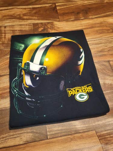 Vintage 2000s Green Bay Packers NFL Sports Football Big Helmet T Shirt Size XL