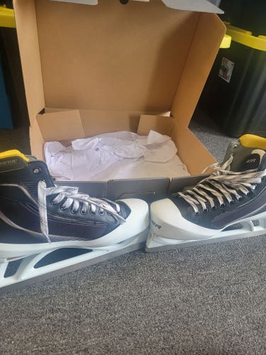 Senior New Bauer Supreme One60 Hockey Goalie Skates Regular Width Size 11