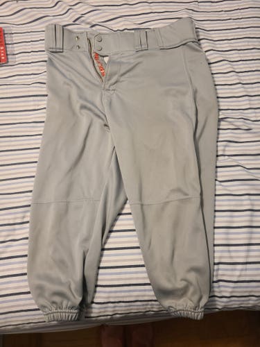 Medium rawlings shorts pants gray