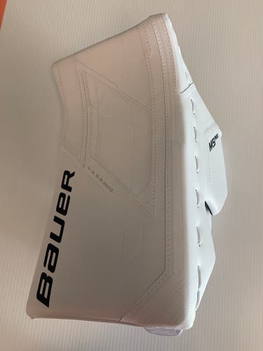 New Bauer Supreme M5 Pro Blocker Senior FREE SHIPPING!!