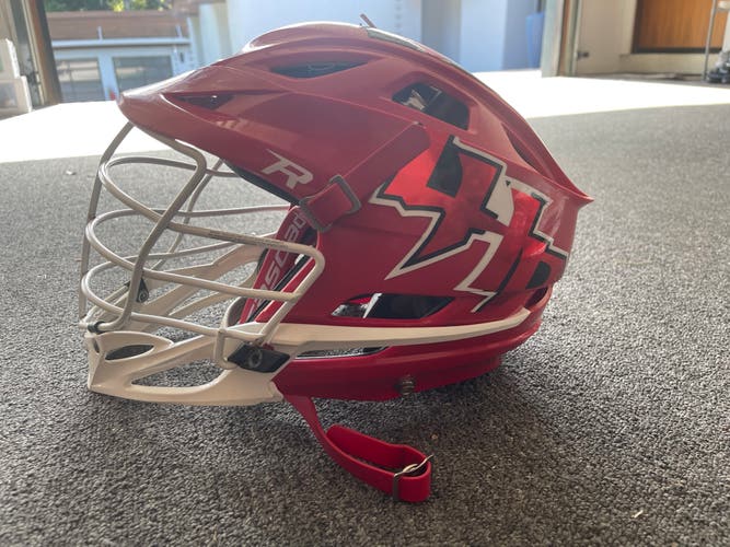 Player's Cascade R Helmet