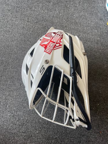 Player's Cascade S Helmet