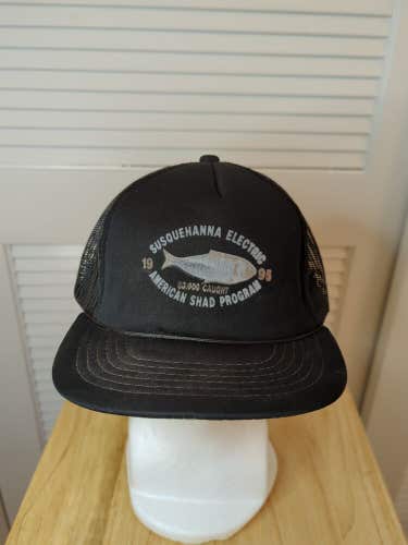 Vintage Susquehanna Electric American Shad Mesh Trucker Snapback Hat.