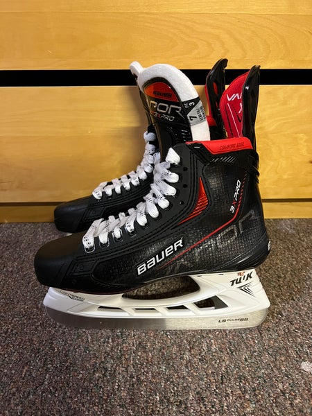 Bauer Vapor 3X Pro Hockey Skates - Size 7 - Fit 3 - Brand New