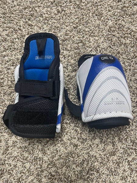 Used Small Bauer Supreme One15 Elbow Pads