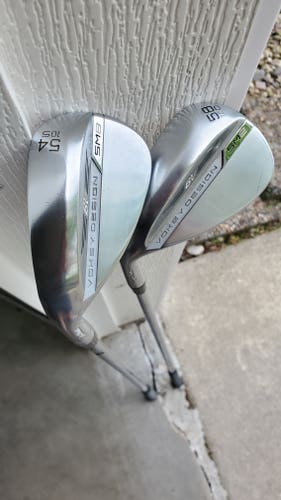 Titleist Vokey SM8 Wedge 54 & 58
