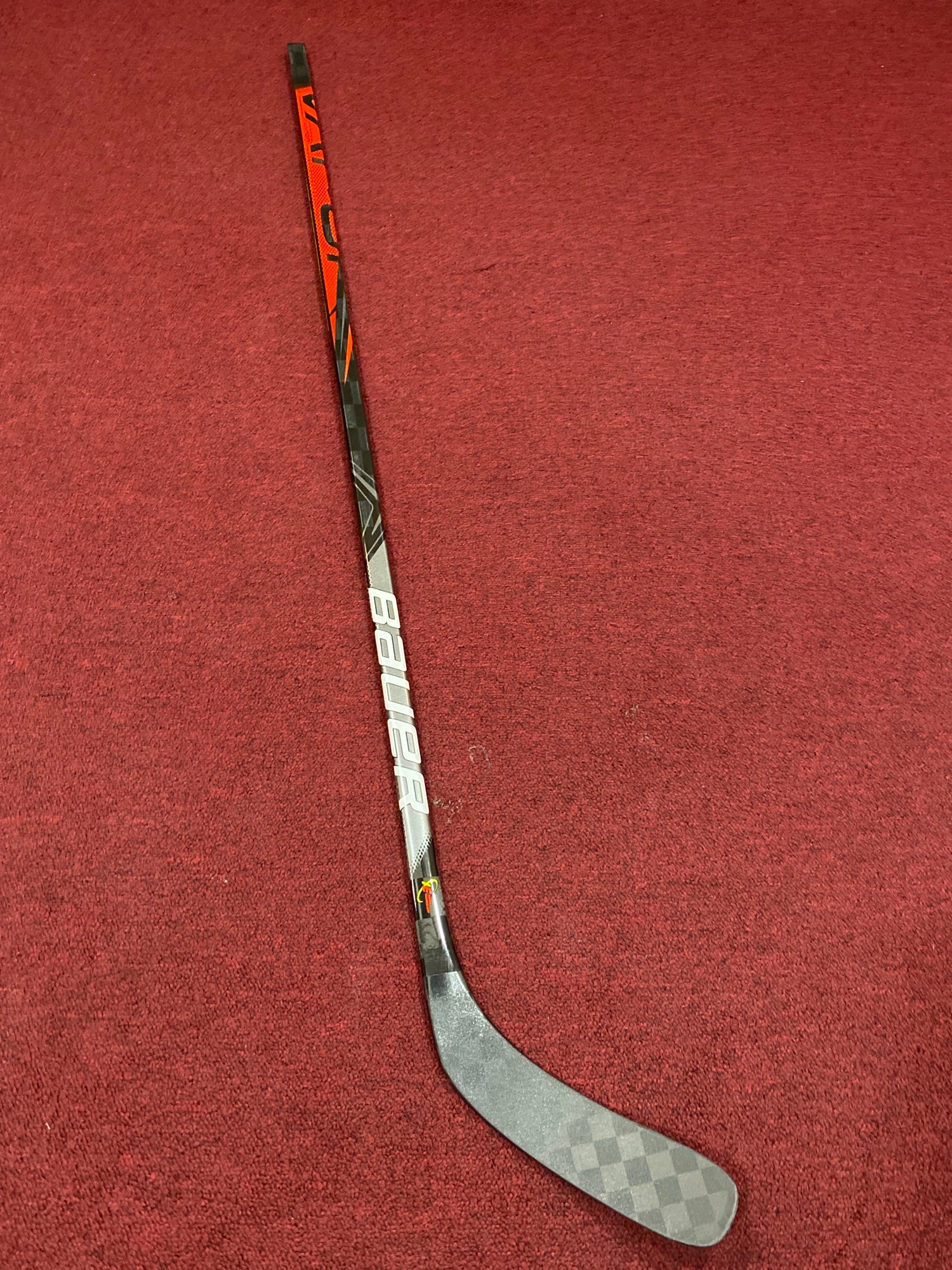 New Bauer ADV Vapor Fly Lite grip Pro Stock Hockey stick LH 82 P28 360 grams 