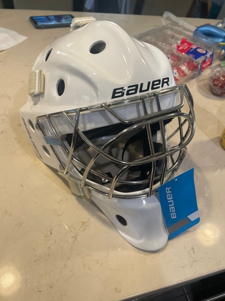 New Bauer 940 Goalie Mask Certified Cats Eye