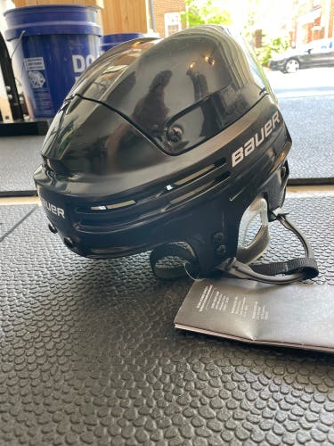 New Large Bauer 4500 Helmet