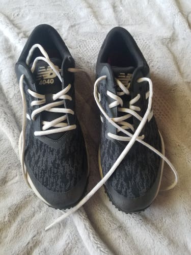 Men's Black Used Size 10Turf Cleats New Balance 4040v5