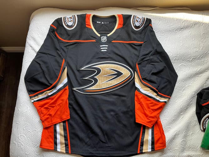 Anaheim Ducks Adult Men's New Size 56 Adidas Jersey