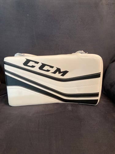 CCM Premier R1.5 Senior Goalie Blocker