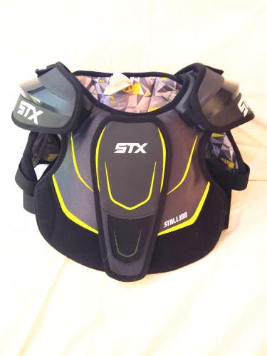New Large STX Stallion 200+ Shoulder Pads