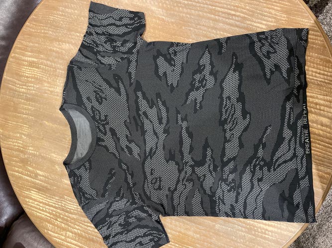 Black Used Medium Lululemon Shirt