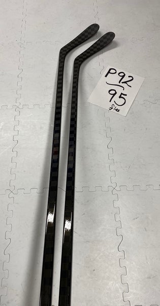 Senior(2x)Right P92 95 Flex PROBLACKSTOCK Pro Black Out Unbranded Pro Stock Nexus Hockey Sticks