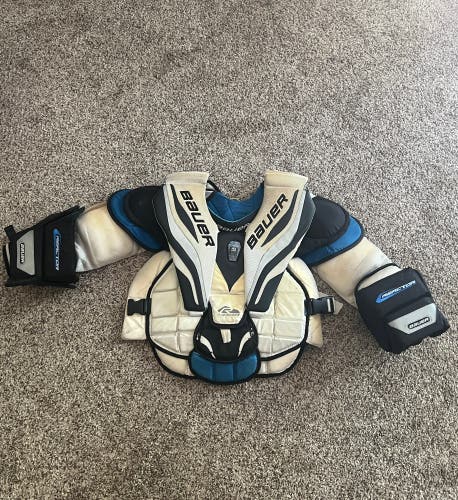 Used Medium Bauer  Reactor 4000 Goalie Chest Protector