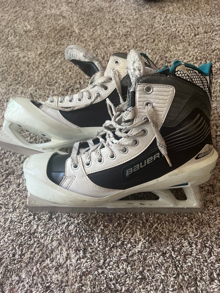 Used Bauer Regular Width Size 9 Reactor 2000 Hockey Goalie Skates