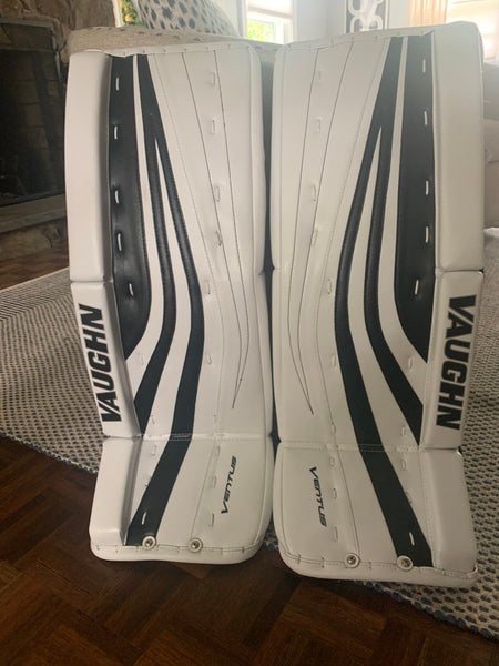 New 30" Vaughn Ventus SLR Pro Goalie Leg Pads
