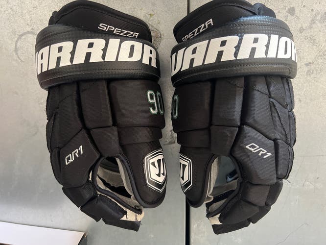 Warrior 13" Covert QR1 Pro Stock Gloves Spezza Dallas Stars