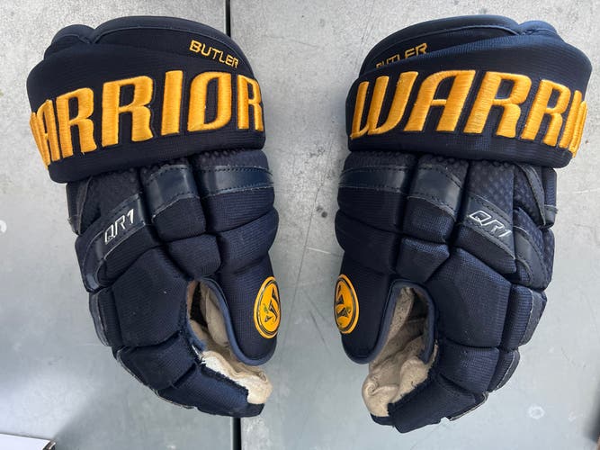 Used Warrior 14" Covert QR1 Gloves Pro Stock Butler