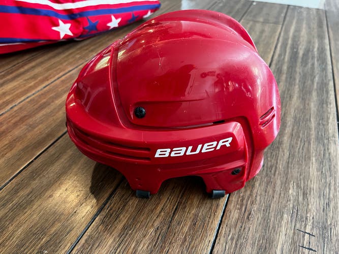 Used Medium Bauer 4500 Helmet